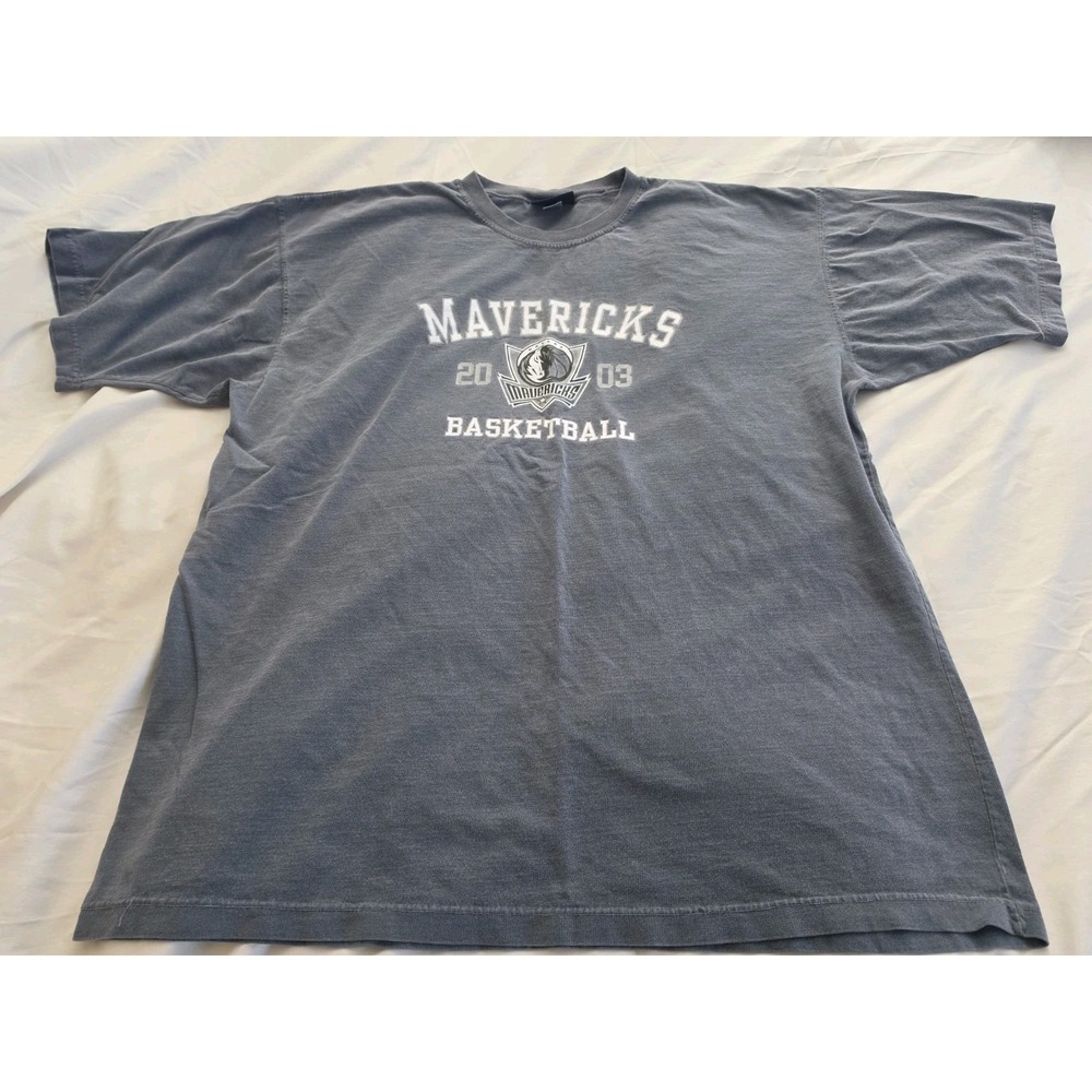 Vintage 2003 Dallas Mavericks Basketball T-shirt Gray 2XL